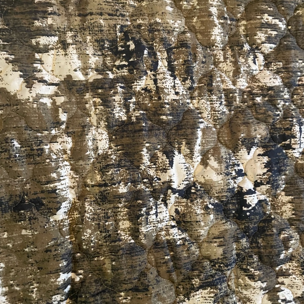 Camouflage bed spread twin